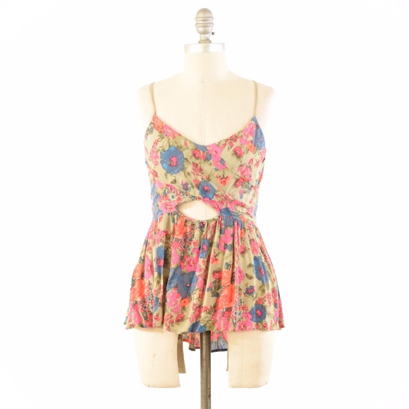 Free People Tops - ❌SOLD❌Free People Crinkled Rayon Tank